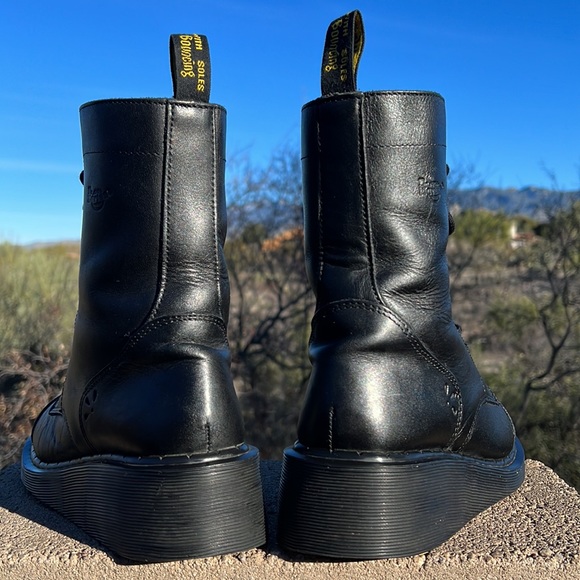 🏴󠁧󠁢󠁥󠁮󠁧󠁿 Dr. Martens MIE Daisy 3A33 Y2K Cutout Wedge Platform Boots UK 5 - Picture 10 of 17